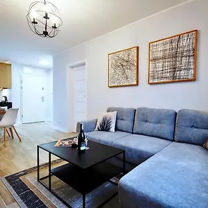 nowy-apartament-platany.kolobrzeghotels.com/